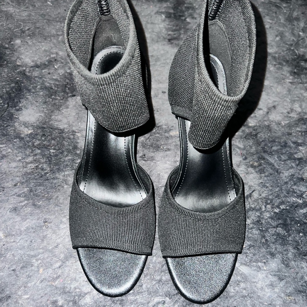 Sophisticated Black Heels with Ankle Strap